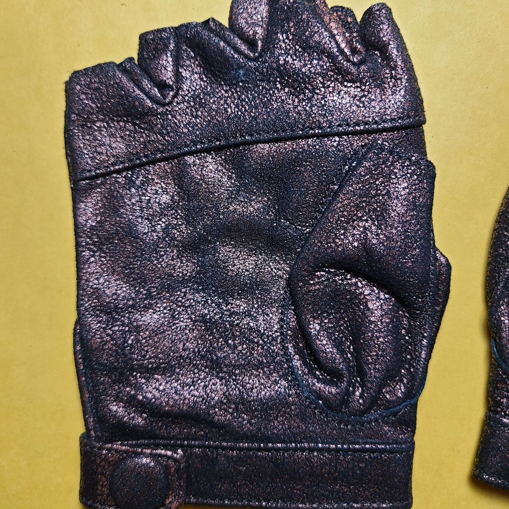 Five & Diamond Leather Steam Trunk Vox Gloves - Glam Steampunk Raver Cybergoth - Picture 9 of 13